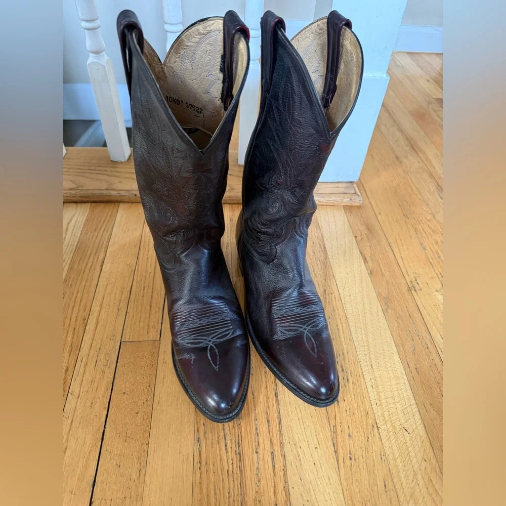 Men’s- Vintage Dan Post Western Boots- Black Cherry- 2112R- Size 10 1/2